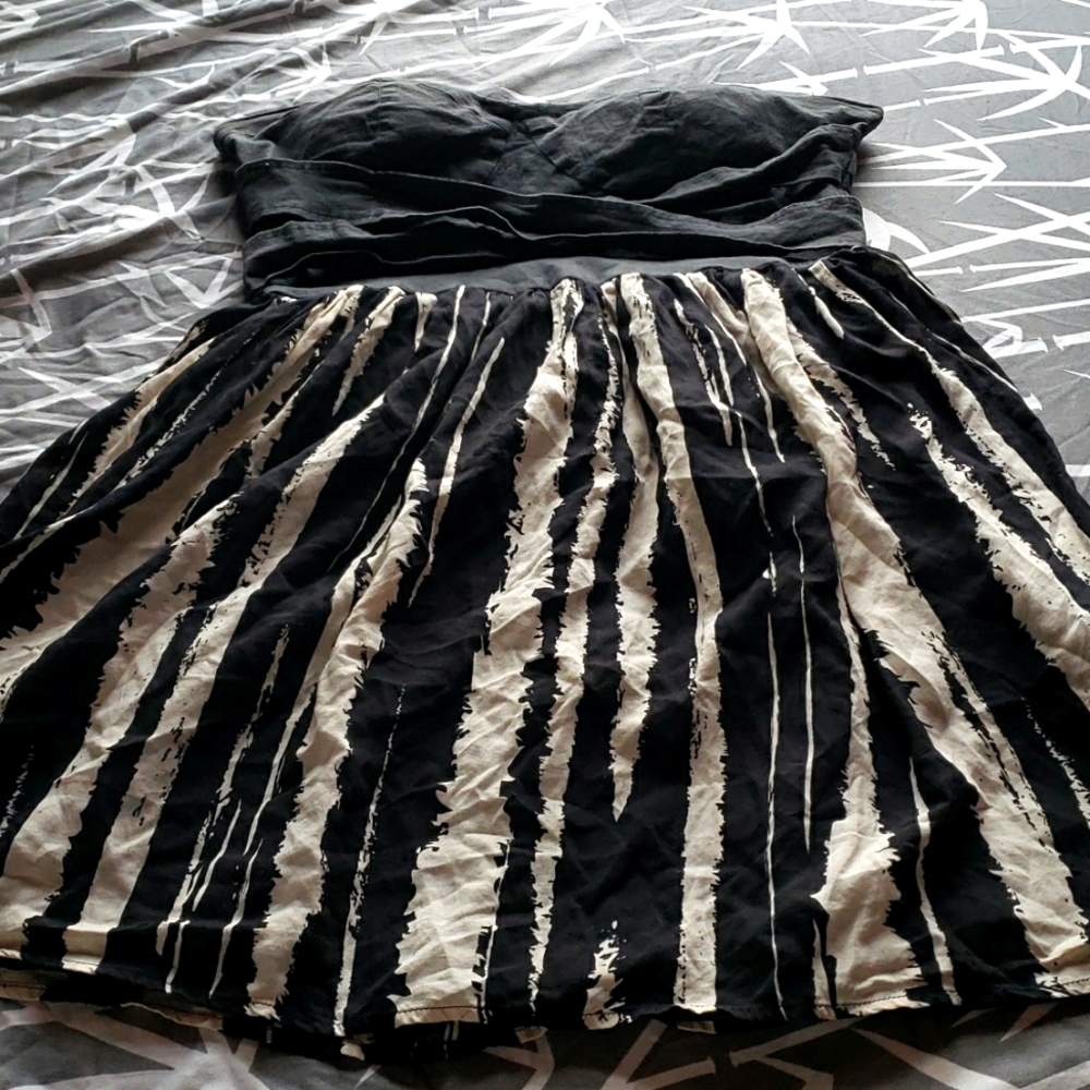 Black and white dress